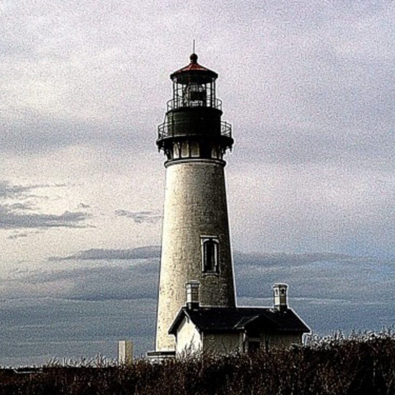 Coastal Lighthouse Scene – Ocean Square Wallpaper